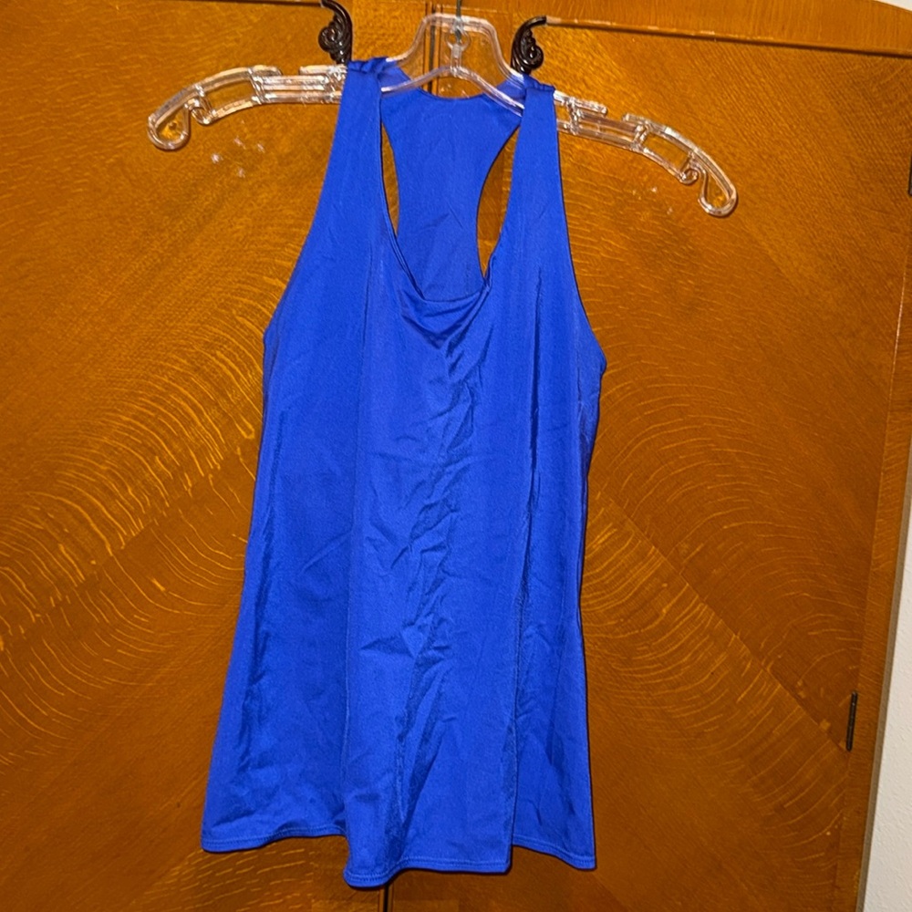 K-deer work out top with built in bra